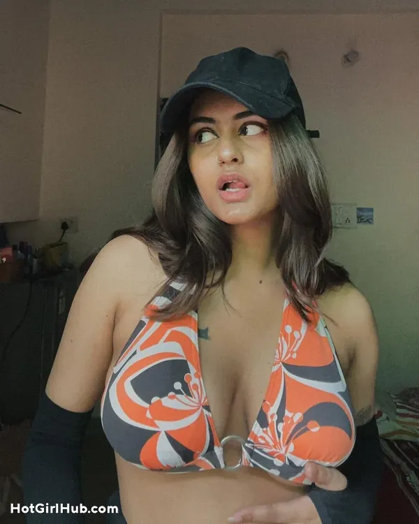 Sexy Big Boobs Indian Girls (8)