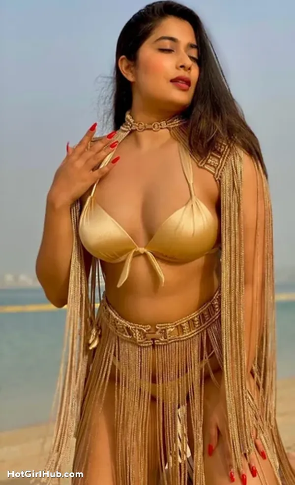 Sexy Big Tits Desi Girls (11)