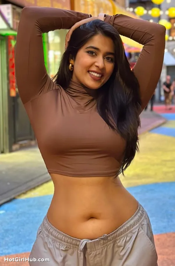 Sexy Big Tits Desi Girls (8)