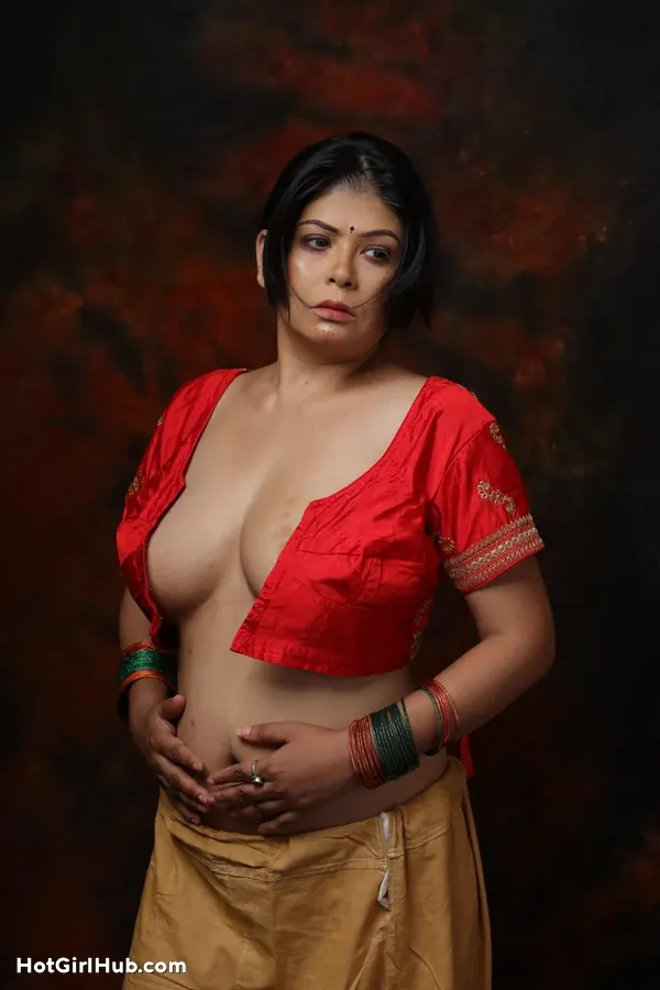 Sexy Desi Girls With Big Boobs (7)