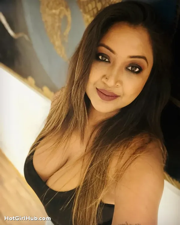 Cute Indian Girls With Big Tits (13)