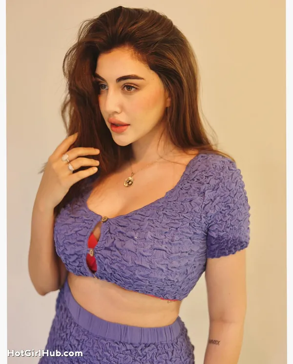 Hot Samreen Kaur Big Boobs Instagram Model (5)