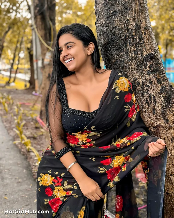 Beautiful Indian Girls With Big Tits (13)