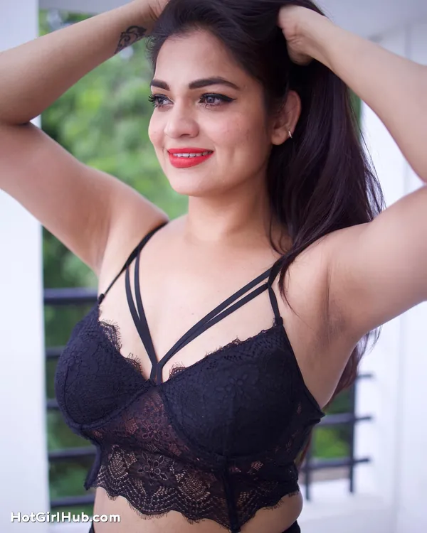 Hot Ashwini Shree Big Boobs Instagram Model (7)