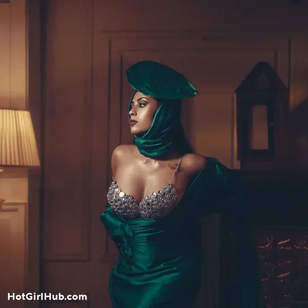 Hot Joyeeta Banik Big Boobs Instagram Model (10)