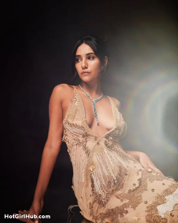 Hot Radhika Seth Big Boobs Instagram Model (7)