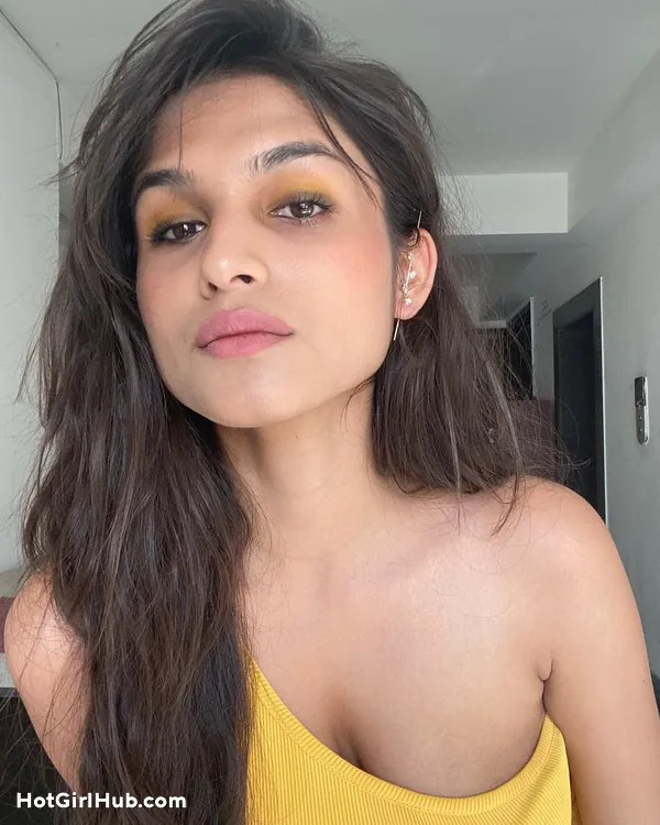 Sexy Indian Girls With Big Tits (4)