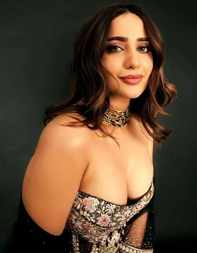 Hot Kusha Kapila Big Boobs Instagram Model (1)