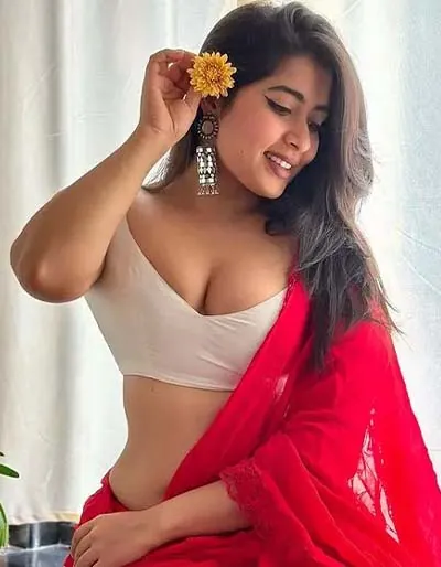 Nikita Sharma Hot & Spicy Photos That Will Amaze You (1)