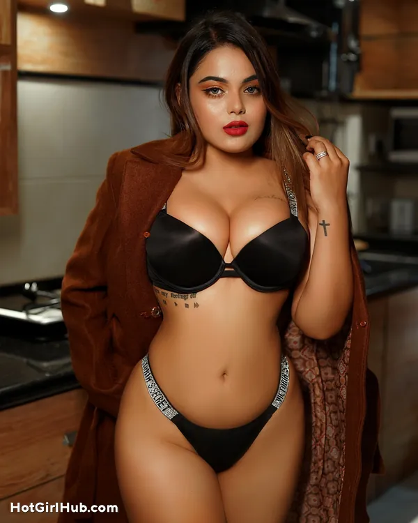 Triyasha Roy Sizzling Photos That You Need to See Twice (7)