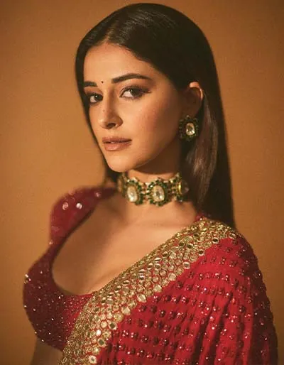 Ananya Panday Sexy Photos That Will Take Your Breath Away (1)