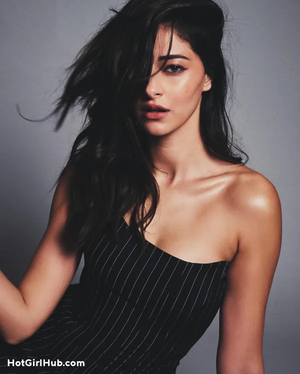 Ananya Panday Sexy Photos That Will Take Your Breath Away (4)