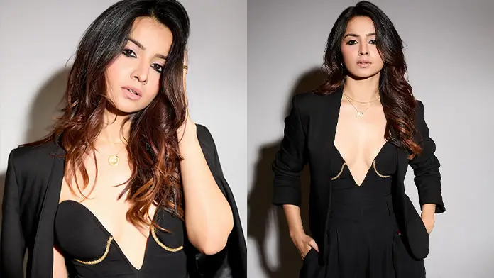 Mahima Makwana Shows Off Cleavage in Black Pantsuit Wowed Fans (1)