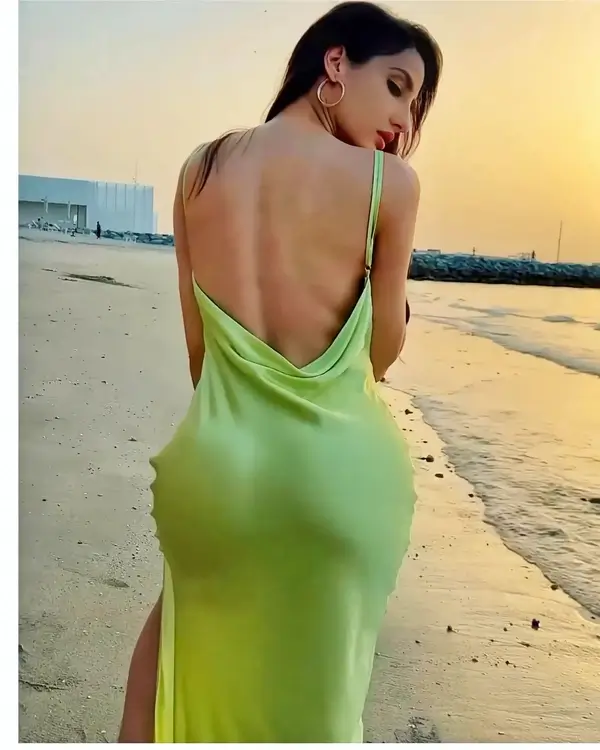 10 Hottest Photos of Nora Fatehi Shows Off Big Boobs and Curvy Body (8)