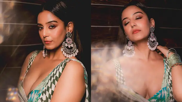 Hot Srishty Rode Showcased Her Big Boobs and Cleavage in Green Checkered Blouse With a Saree (1)