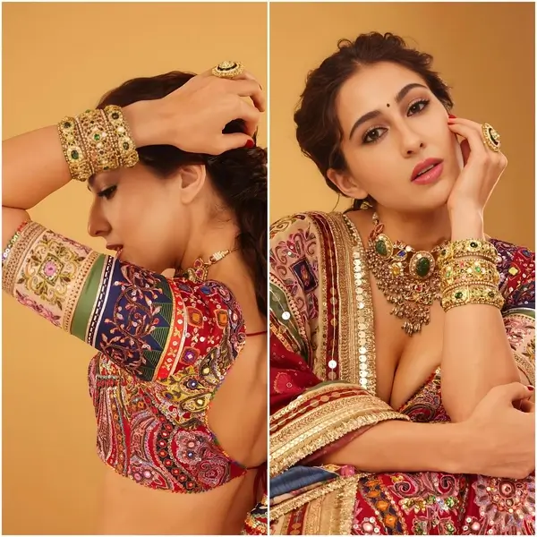 Hot Sara Ali Khan Shows Off Big Boobs and Deep Cleavage in a Traditional Ikkat Lehenga (2)