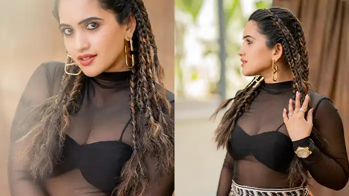 Hot Sravanthi Chokarapu Flaunts Her Big Boobs in Black See through Outfit (1)