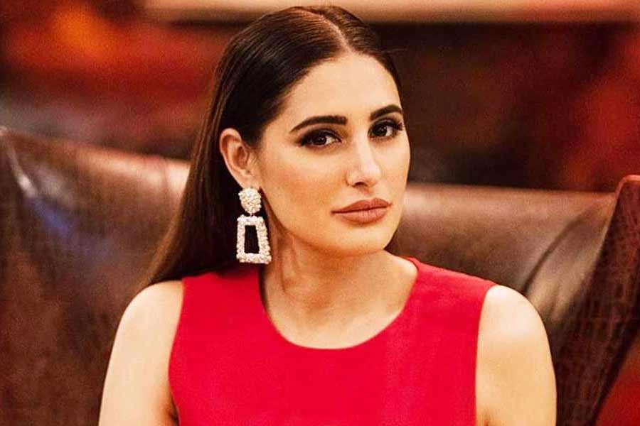 Hot Bollywood Actress Nargis Fakhri Big Boobs (11 Pics)