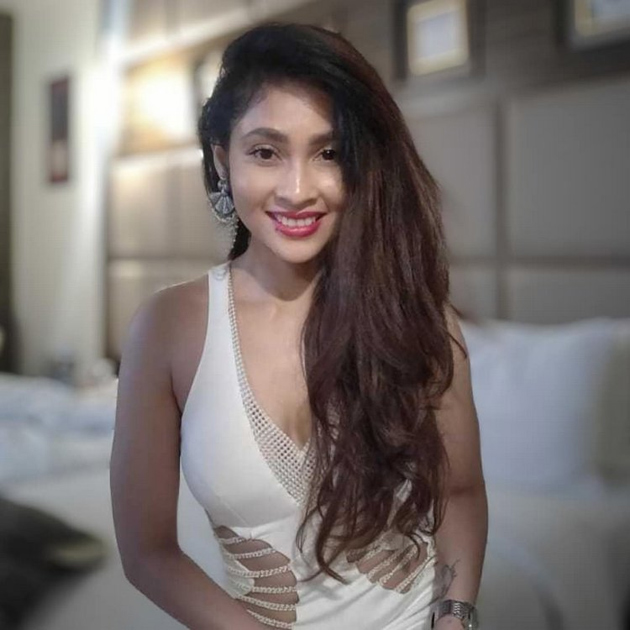Sunanda Wong Sexy Photos Shows Her Bold Avatar