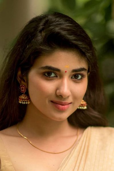 Pragya Nagra Hot Photos Will Make Your Jaws Drop
