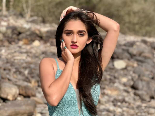 Tanya Sharma Spicy Photos is Too Hot to Handle!